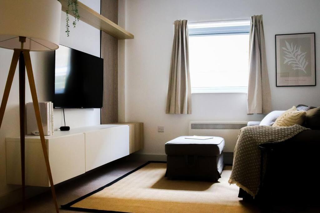 Luxurious Fully Equipped Cowley 1 Bed Apartment With Free Parking Oxford Ngoại thất bức ảnh